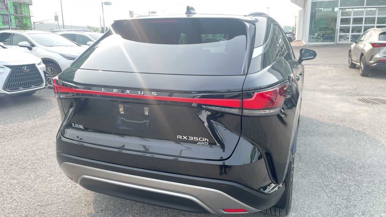 2023 Lexus RX 350h in Laval, Quebec
