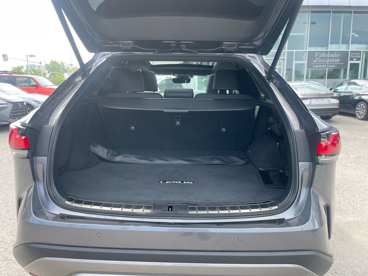Lexus RX 350h  2023 à Laval, Québec