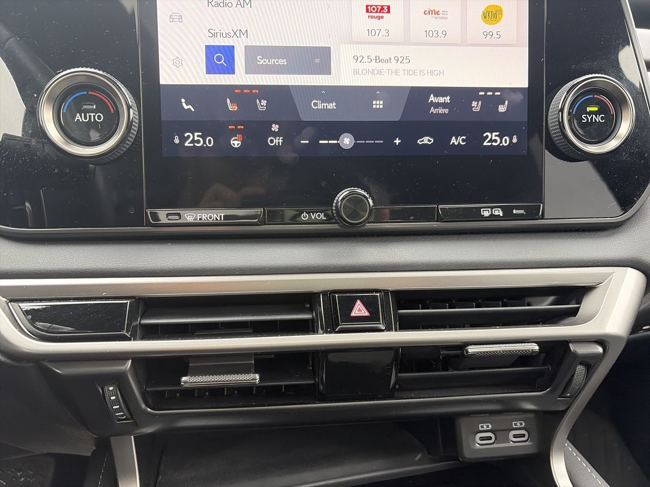 2023 Lexus RX 350h in Laval, Quebec