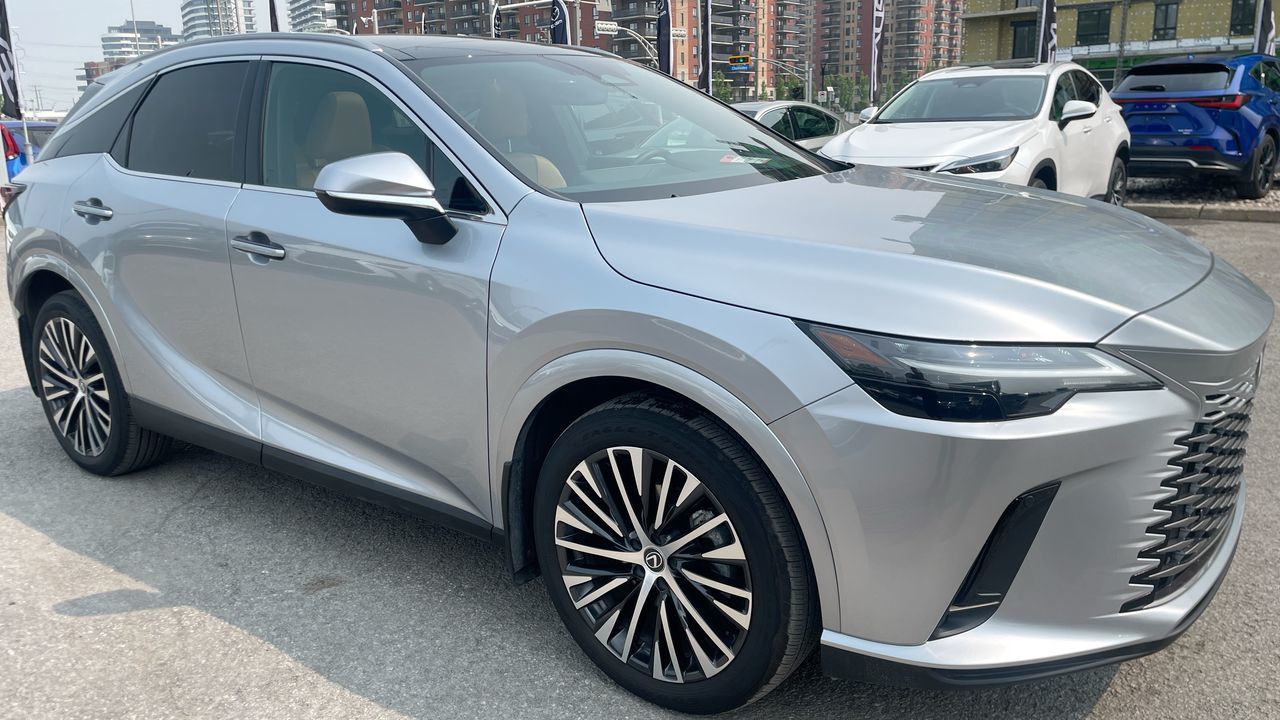 Lexus RX 350h  2024 à Laval, Québec