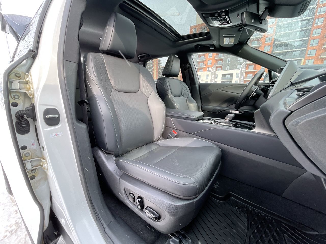 Lexus RX 350h  2024 à Laval, Québec