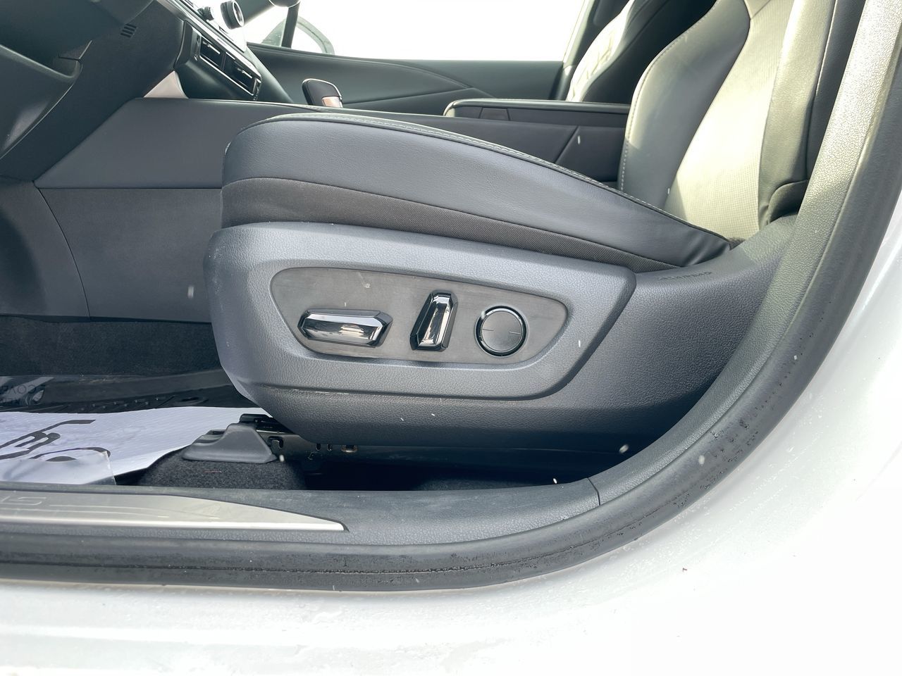 Lexus RX 350h  2024 à Laval, Québec