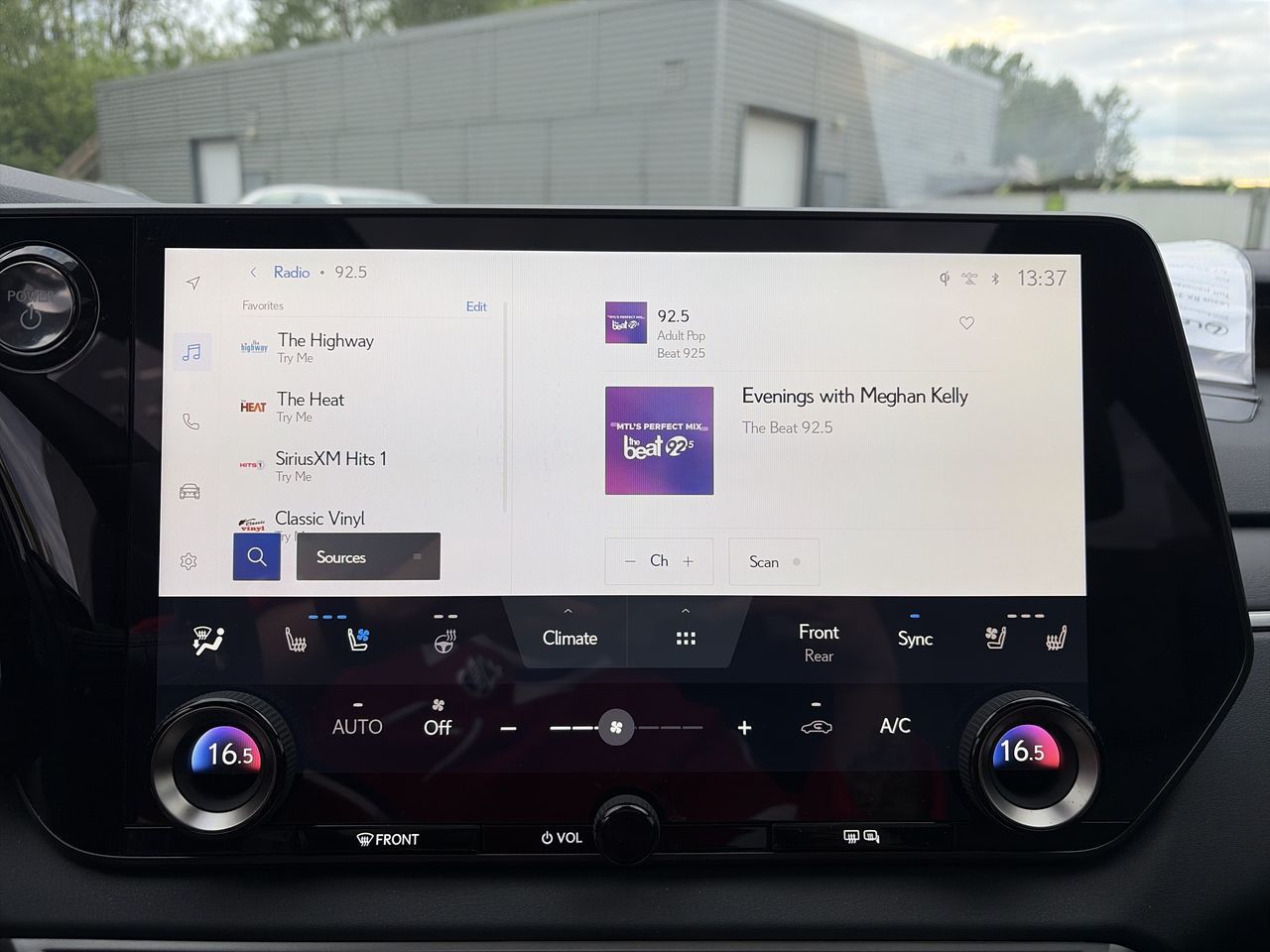 2025 Lexus RX 350h in Laval, Quebec