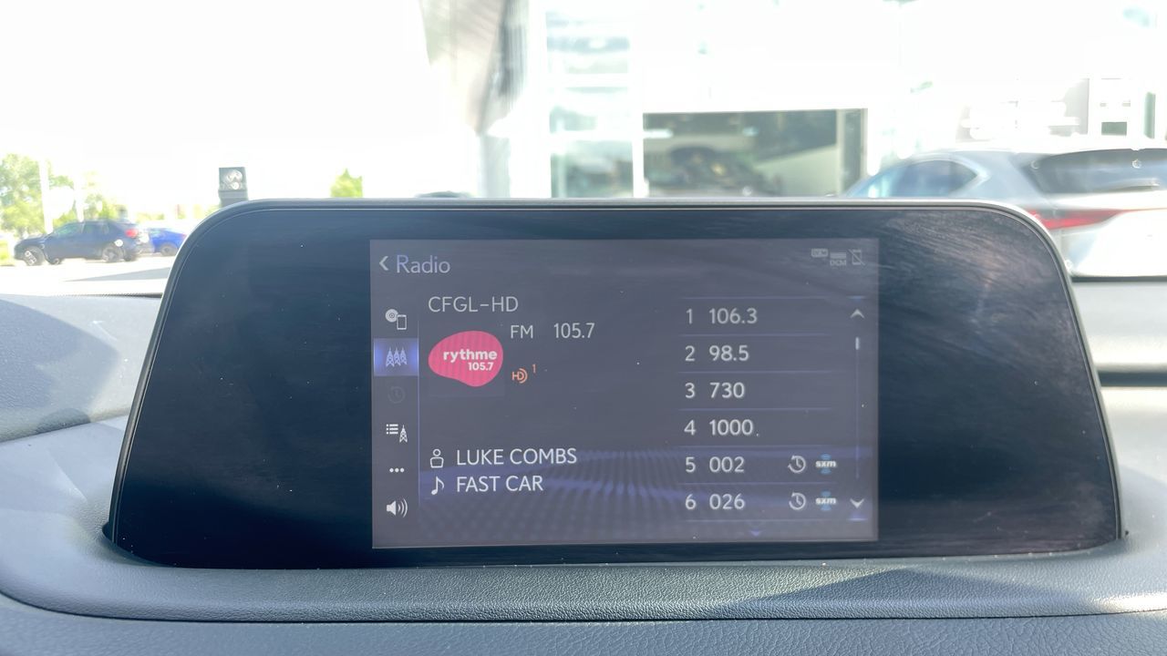 2022 Lexus RX 450h in Laval, Quebec