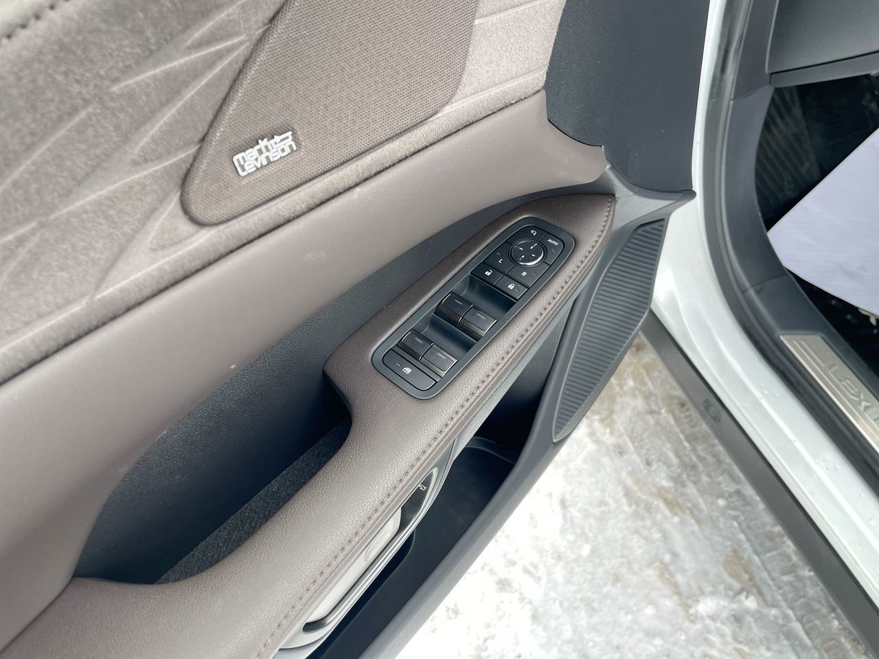 Lexus RX 450h  2024 à Laval, Québec