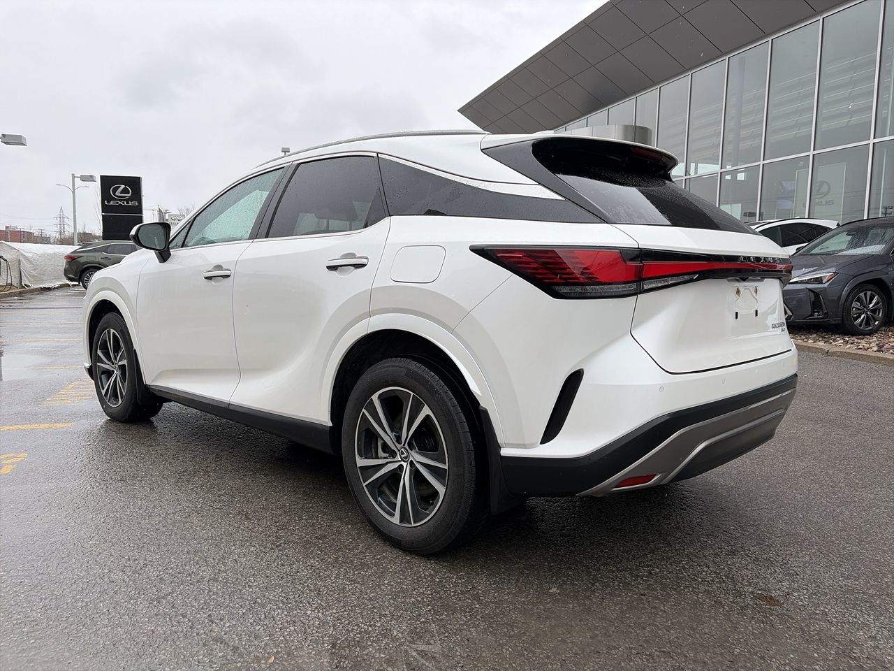 2023 Lexus RX HYBRID