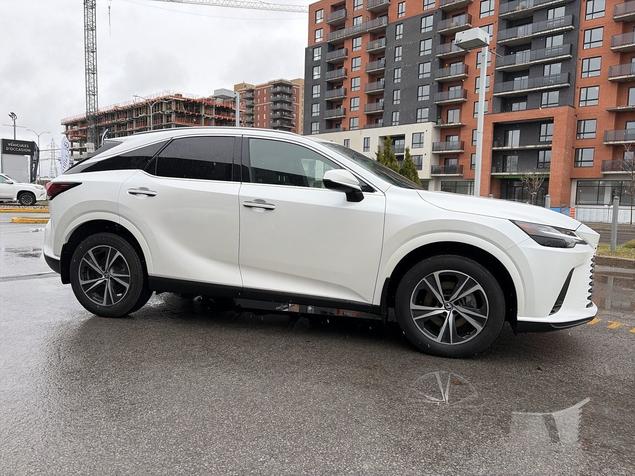 2023 Lexus RX HYBRID
