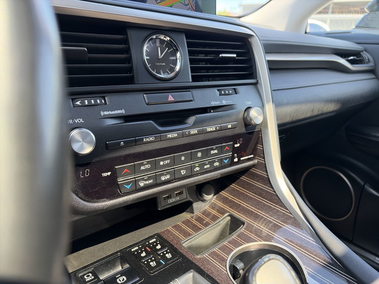 Lexus RX  2020