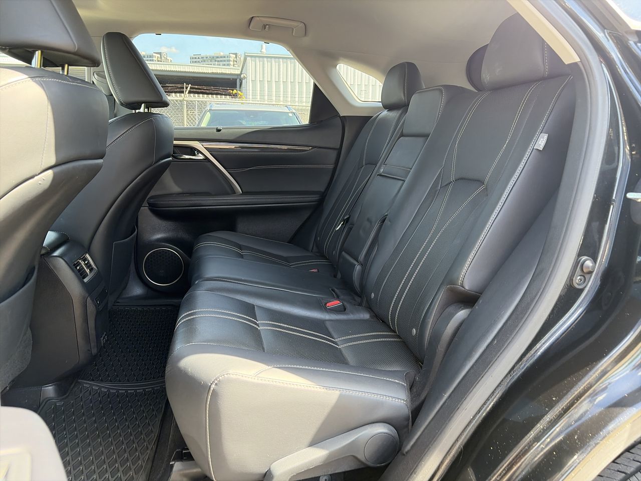 Lexus RX  2020