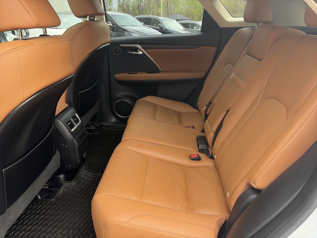 Lexus RX  2022