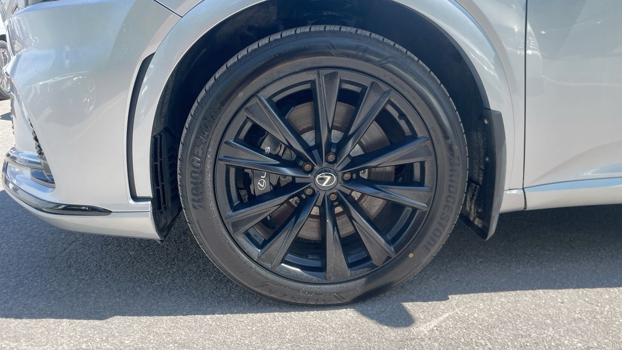 Lexus RX  2023 à Laval, Québec