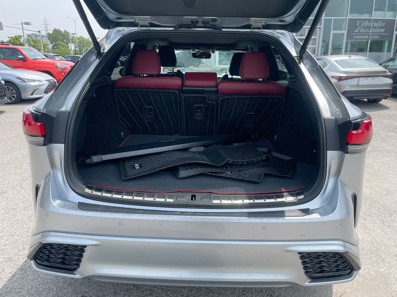 Lexus RX  2023 à Laval, Québec