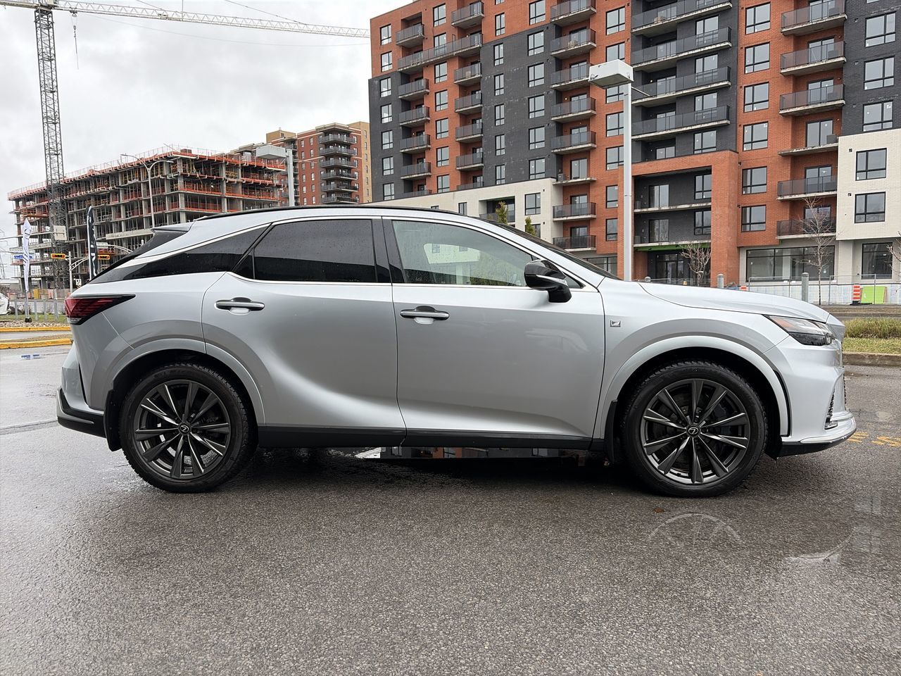 Lexus RX  2023 à Laval, Québec
