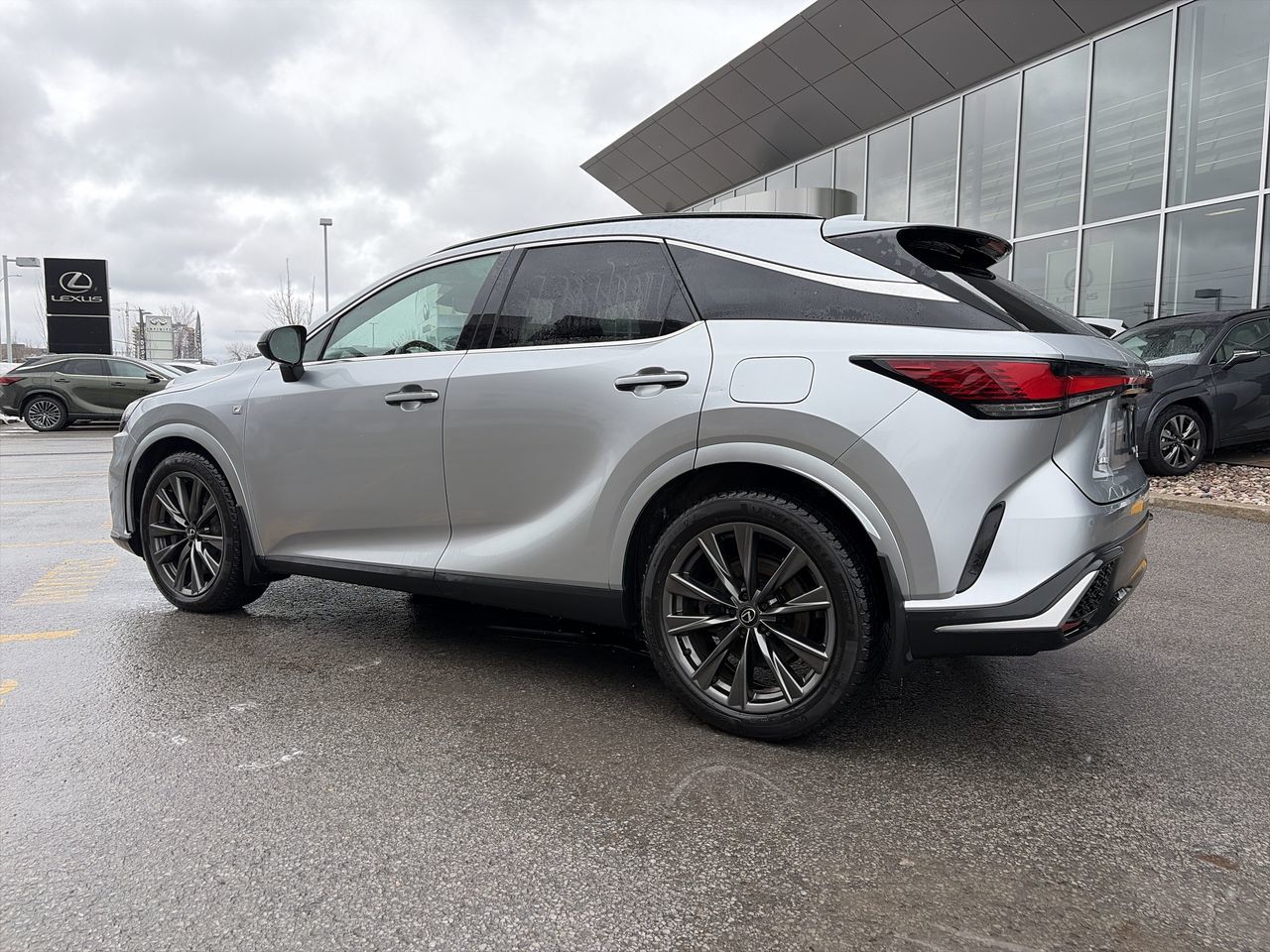 Lexus RX  2023 à Laval, Québec