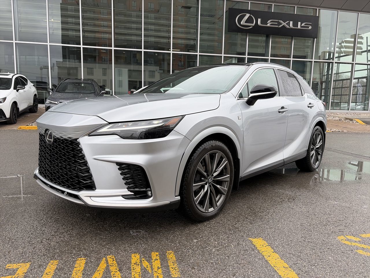 Lexus RX  2023 à Laval, Québec