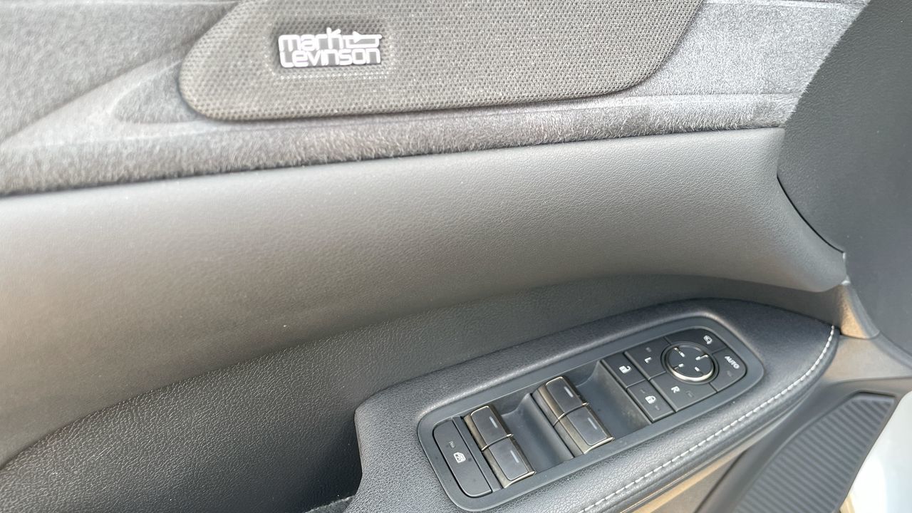 2024 Lexus RX in Laval, Quebec