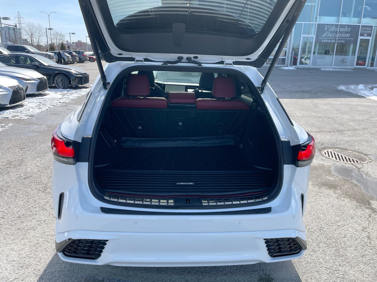Lexus RX  2024 à Laval, Québec