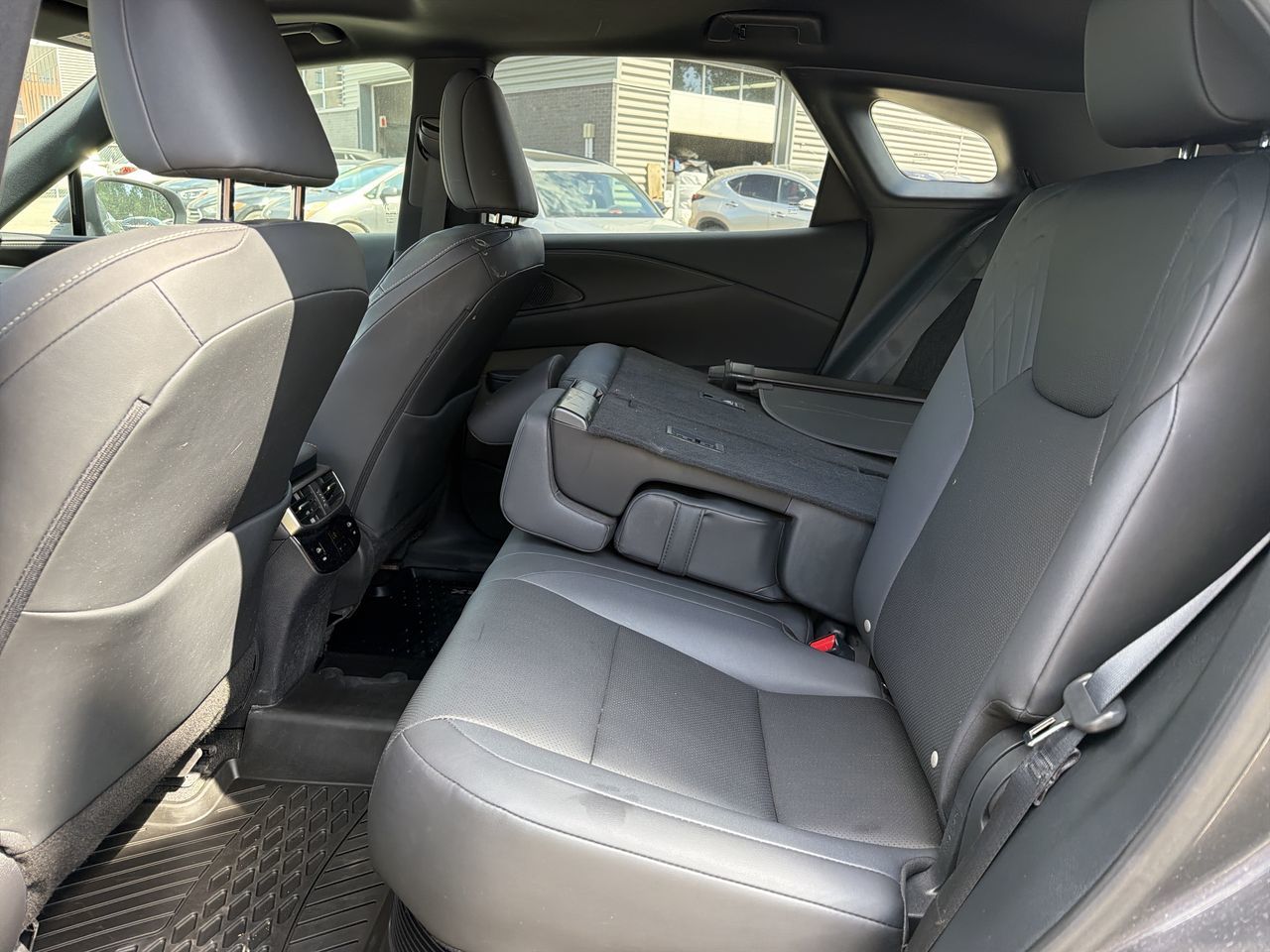 Lexus RX  2024