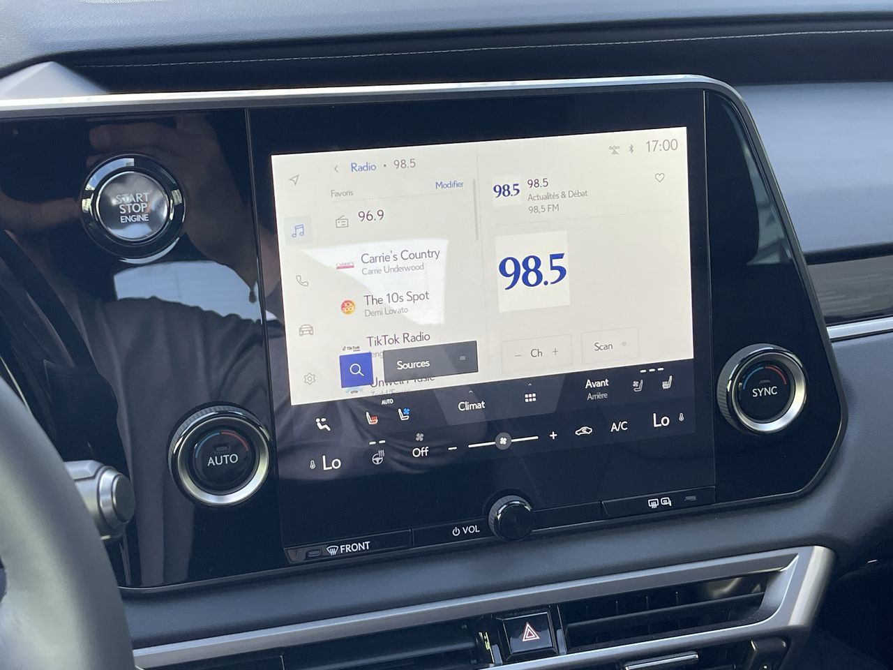 2025 Lexus RX in Laval, Quebec
