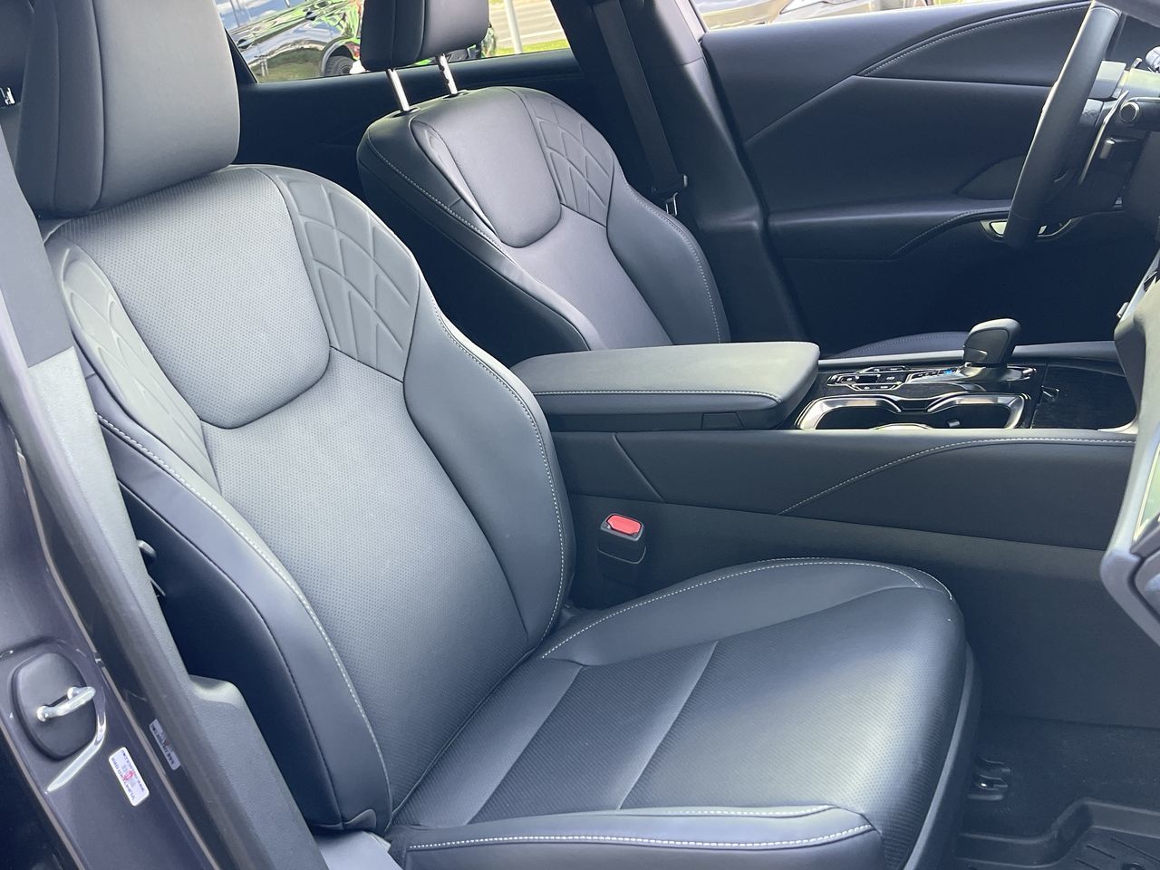 2025 Lexus RX in Laval, Quebec