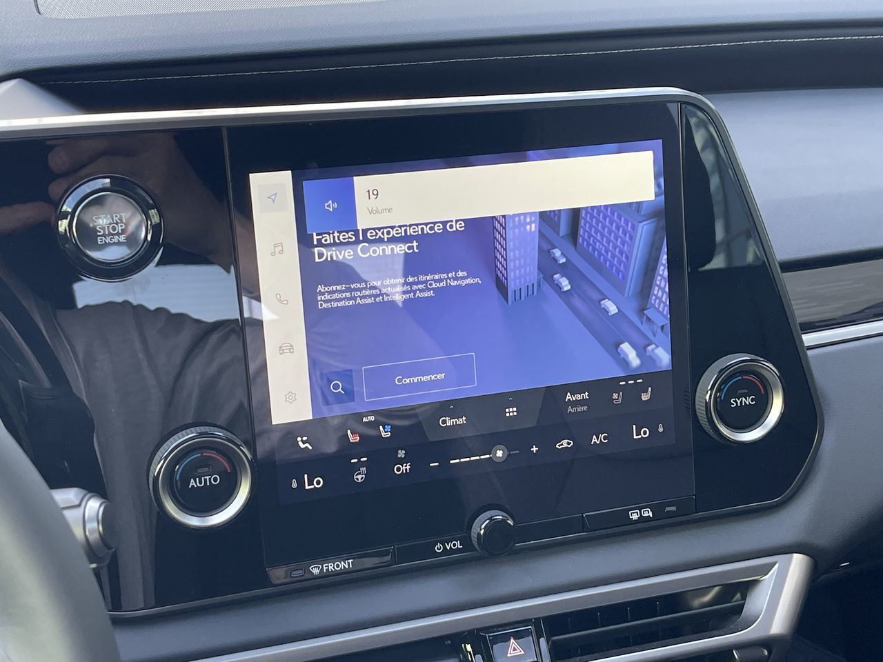 2025 Lexus RX in Laval, Quebec