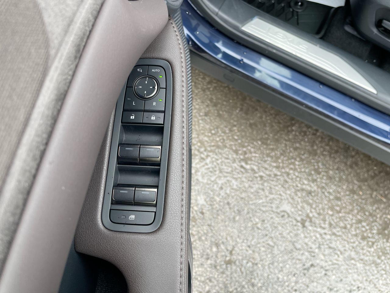 2025 Lexus RX in Laval, Quebec