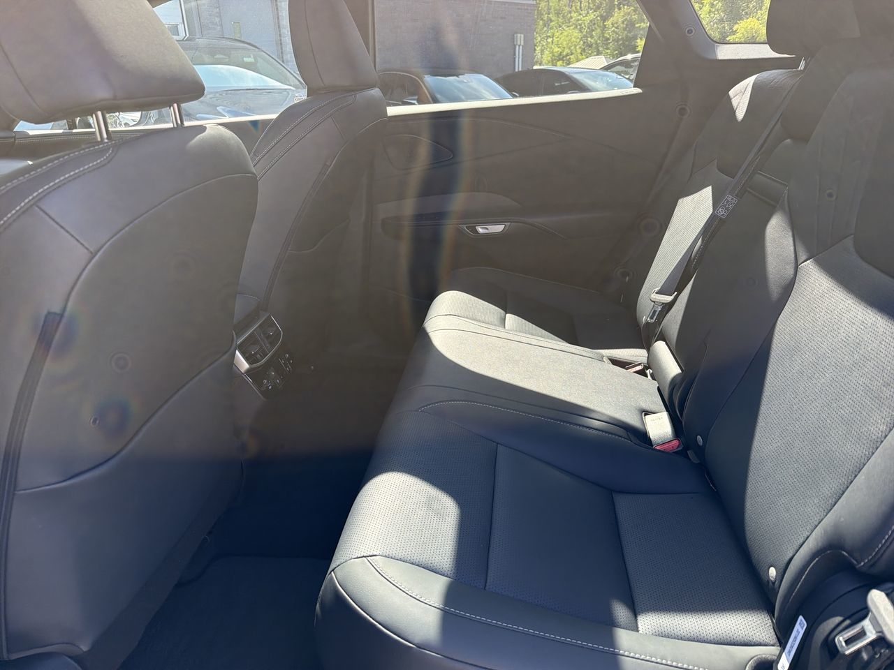Lexus RX  2025