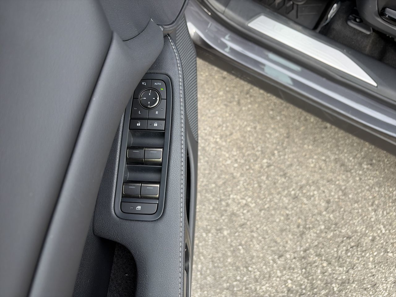 2026 Lexus RX in Laval, Quebec