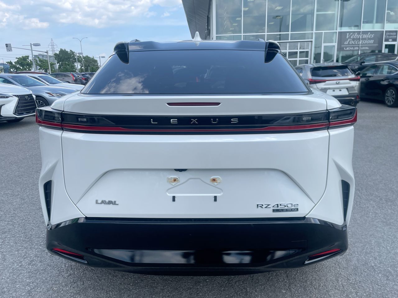 Lexus RZ  2023 à Laval, Québec
