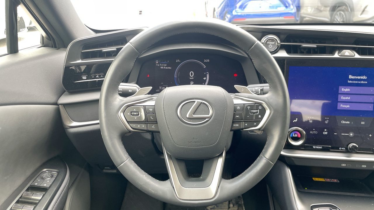 Lexus RZ  2024