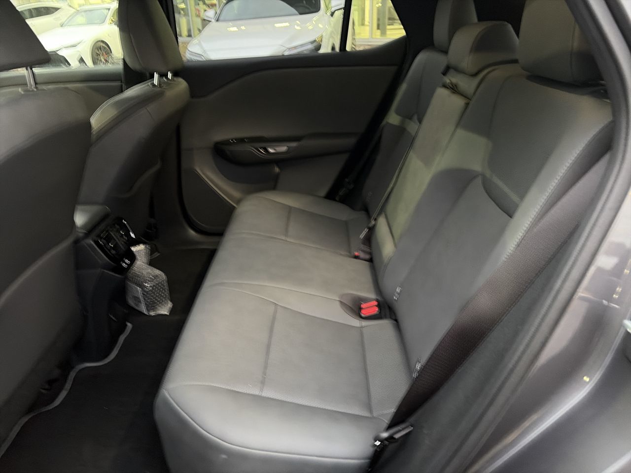 Lexus RZ  2025 à Laval, Québec