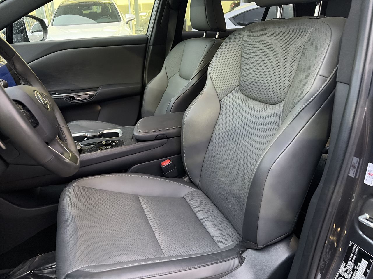 Lexus RZ  2025 à Laval, Québec