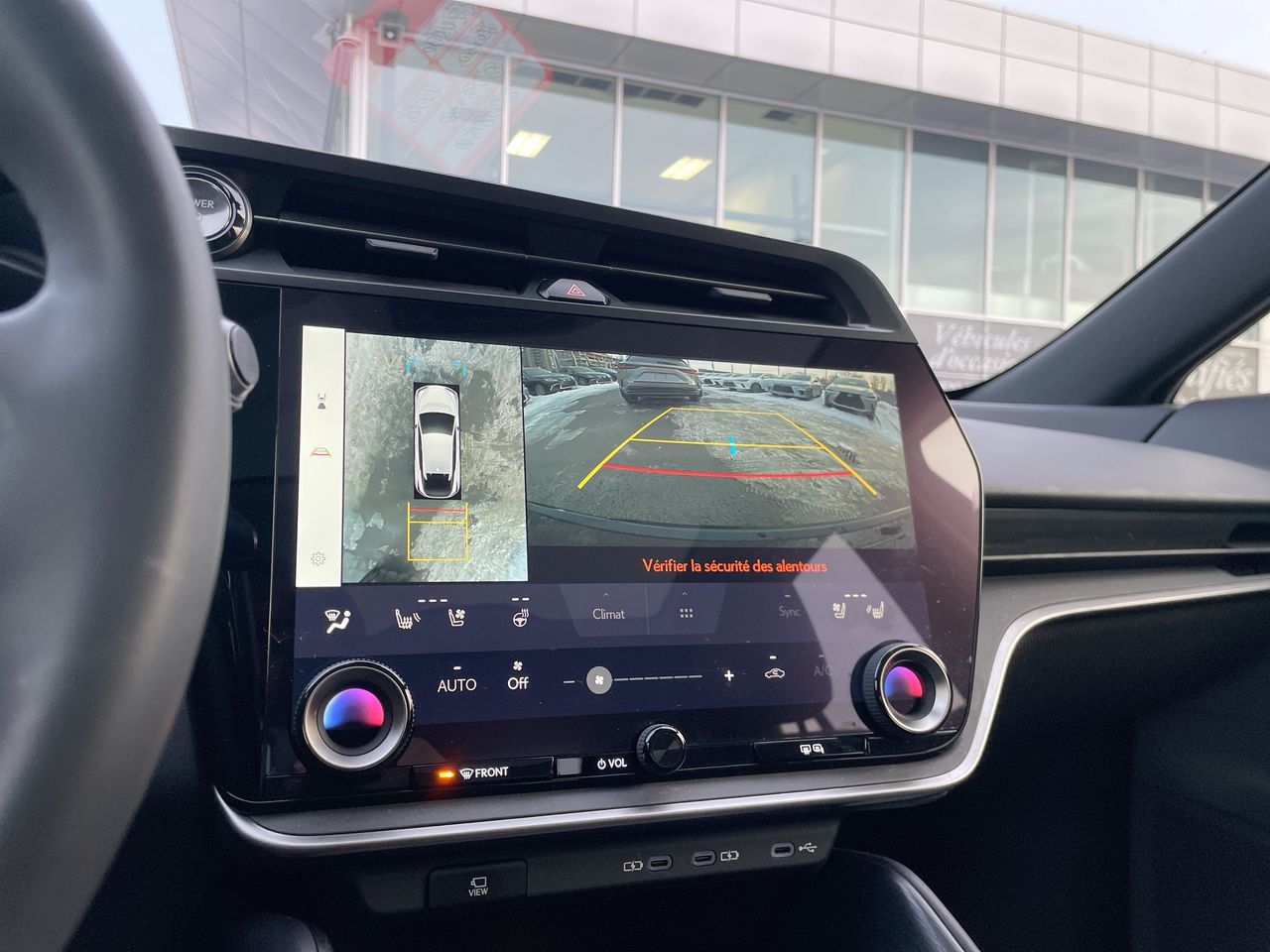 Lexus RZ  2025 à Laval, Québec