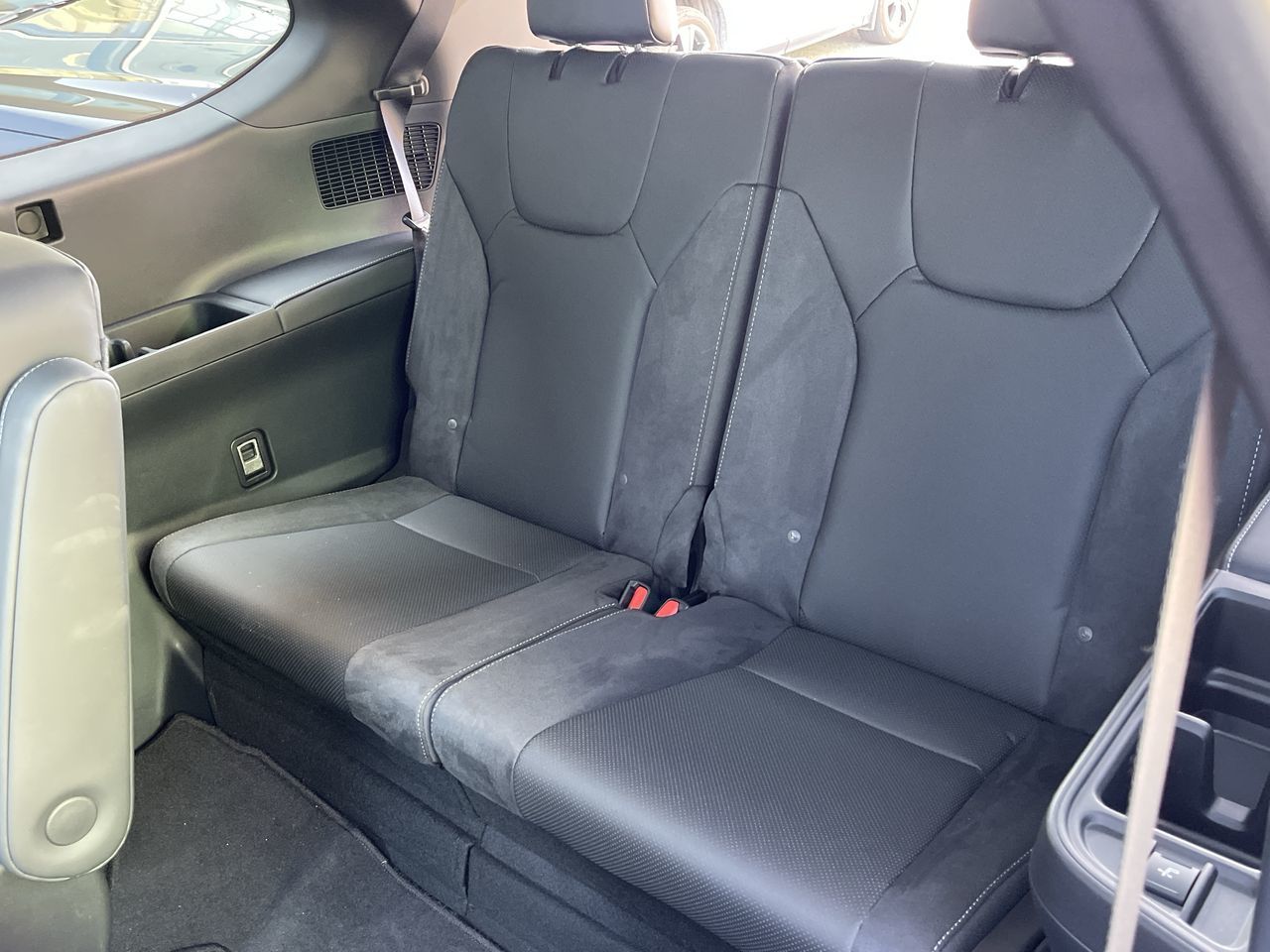 Lexus TX Hybrid  2025