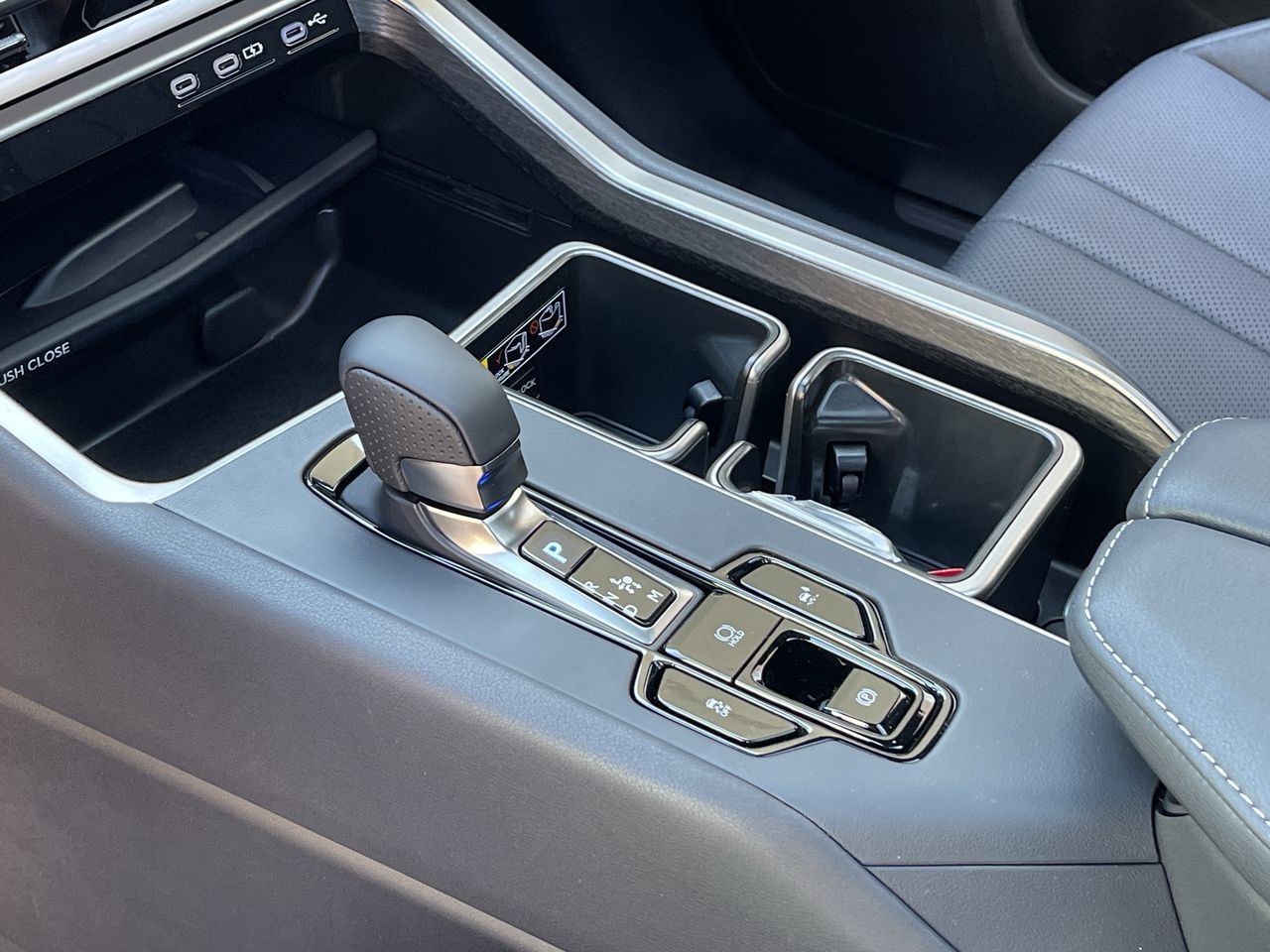 Lexus TX HYBRID  2025 à Laval, Québec
