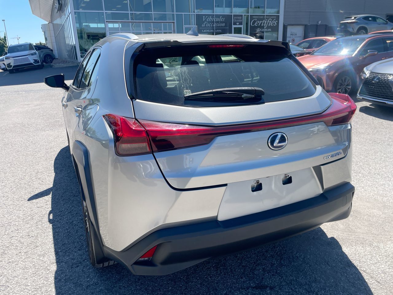 Lexus UX 250h  2021