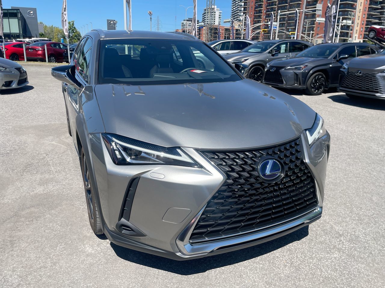 Lexus UX 250h  2021
