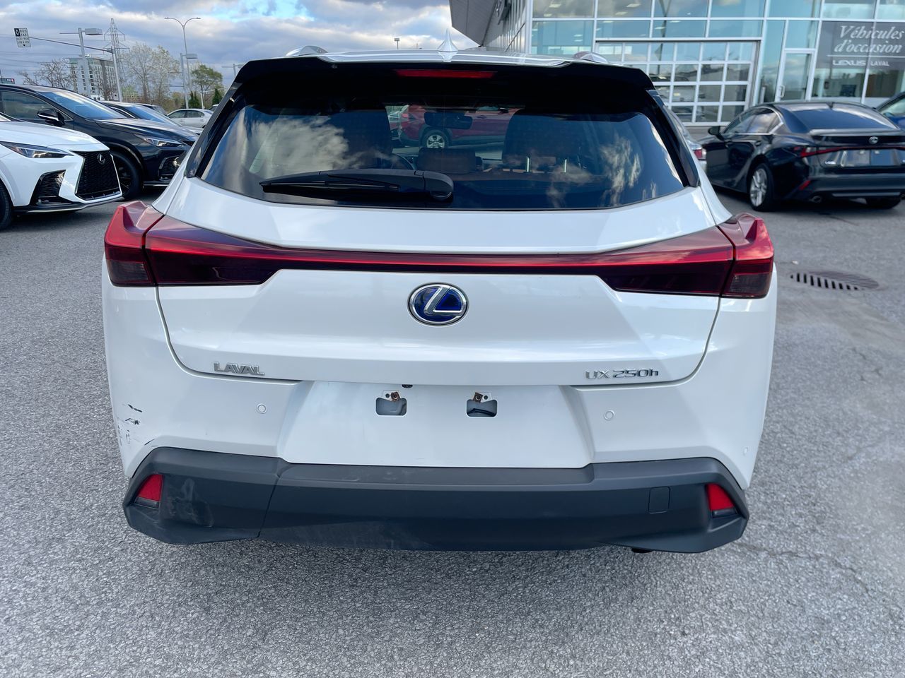 Lexus UX 250h  2021
