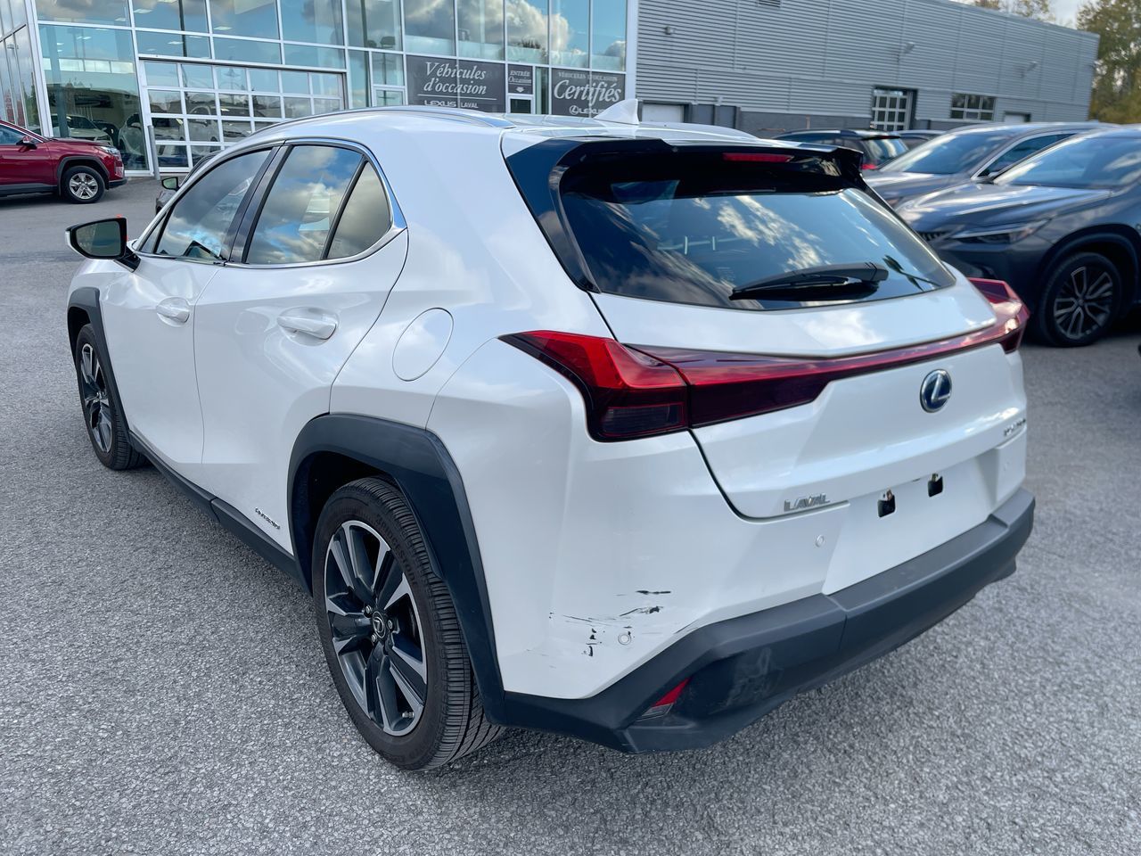 Lexus UX 250h  2021