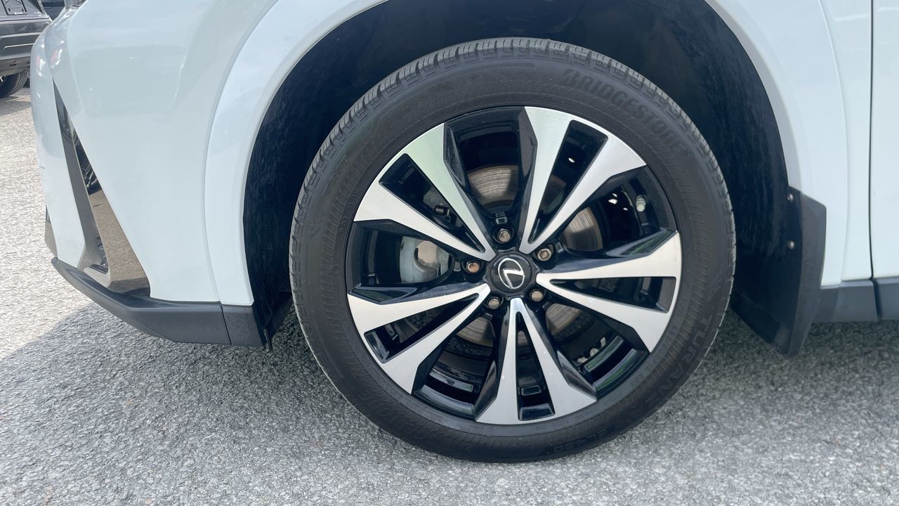2022 Lexus UX 250h in Laval, Quebec
