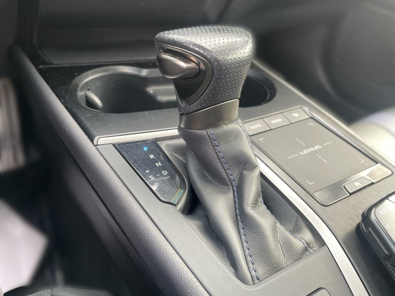 2022 Lexus UX 250h in Laval, Quebec