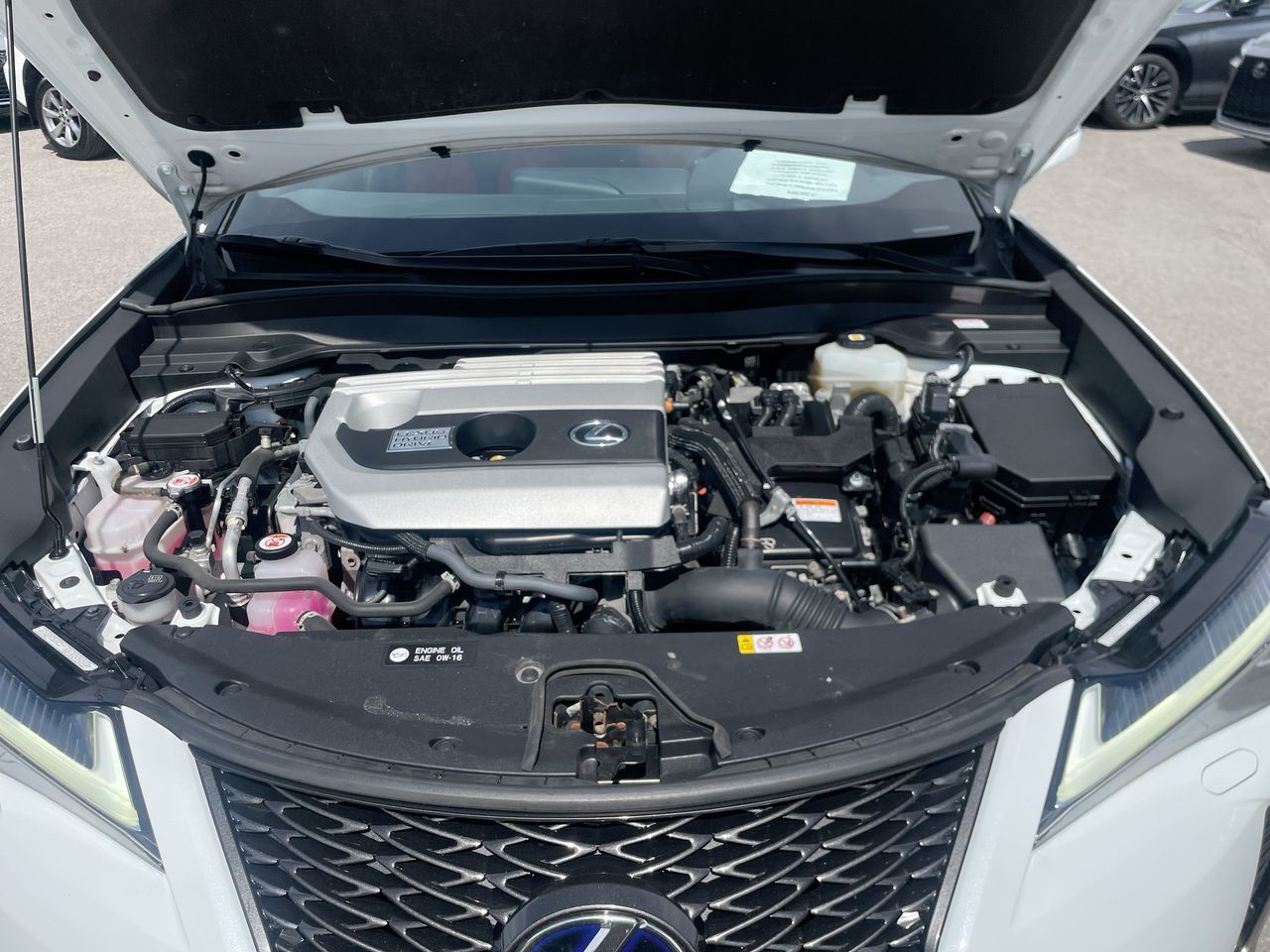 Lexus UX 250h  2022 à Laval, Québec