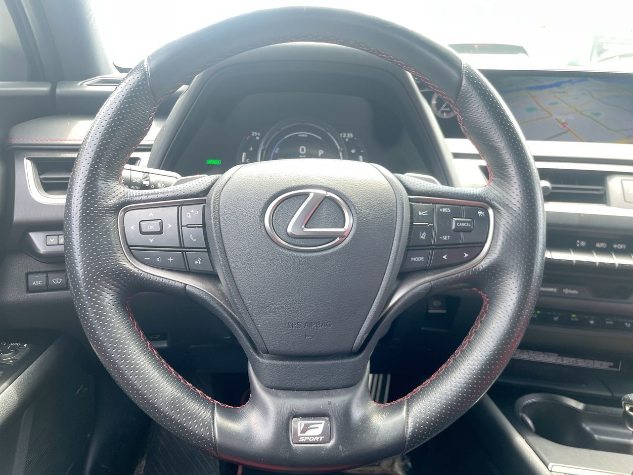 Lexus UX 250h  2022 à Laval, Québec