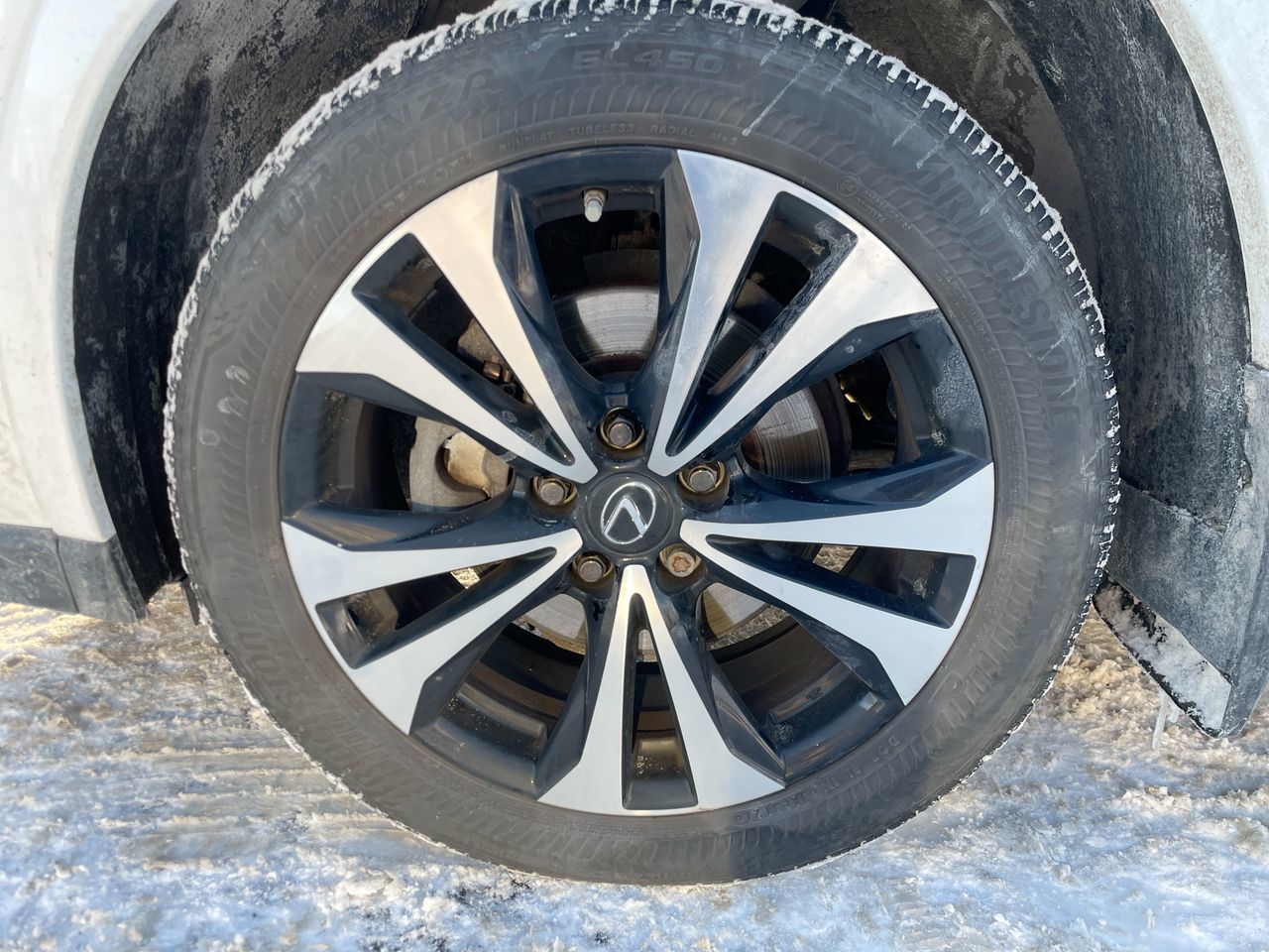 Lexus UX 250h  2022 à Laval, Québec