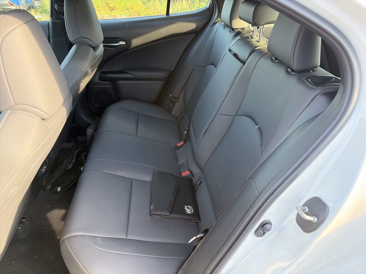 Lexus UX 250h  2024 à Laval, Québec