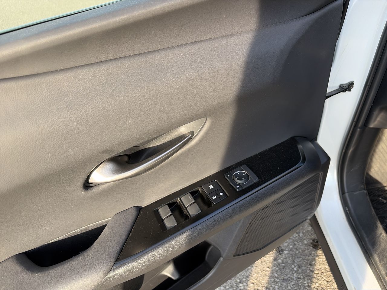 Lexus UX 250h  2024 à Laval, Québec