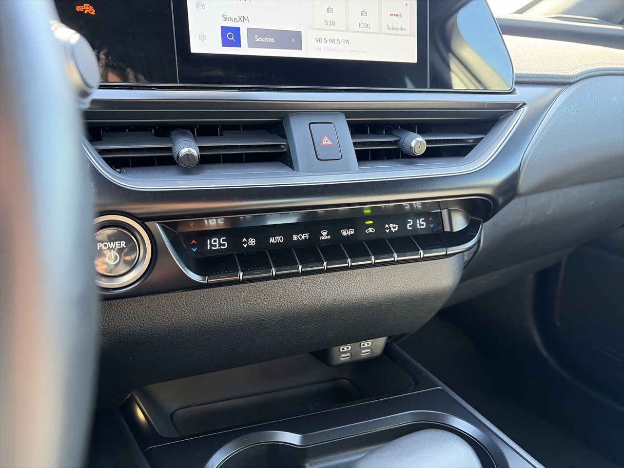 2024 Lexus UX 250h in Laval, Quebec