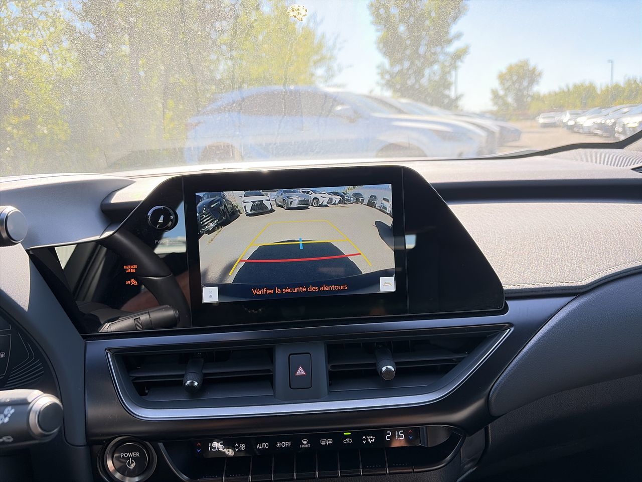 2024 Lexus UX 250h in Laval, Quebec