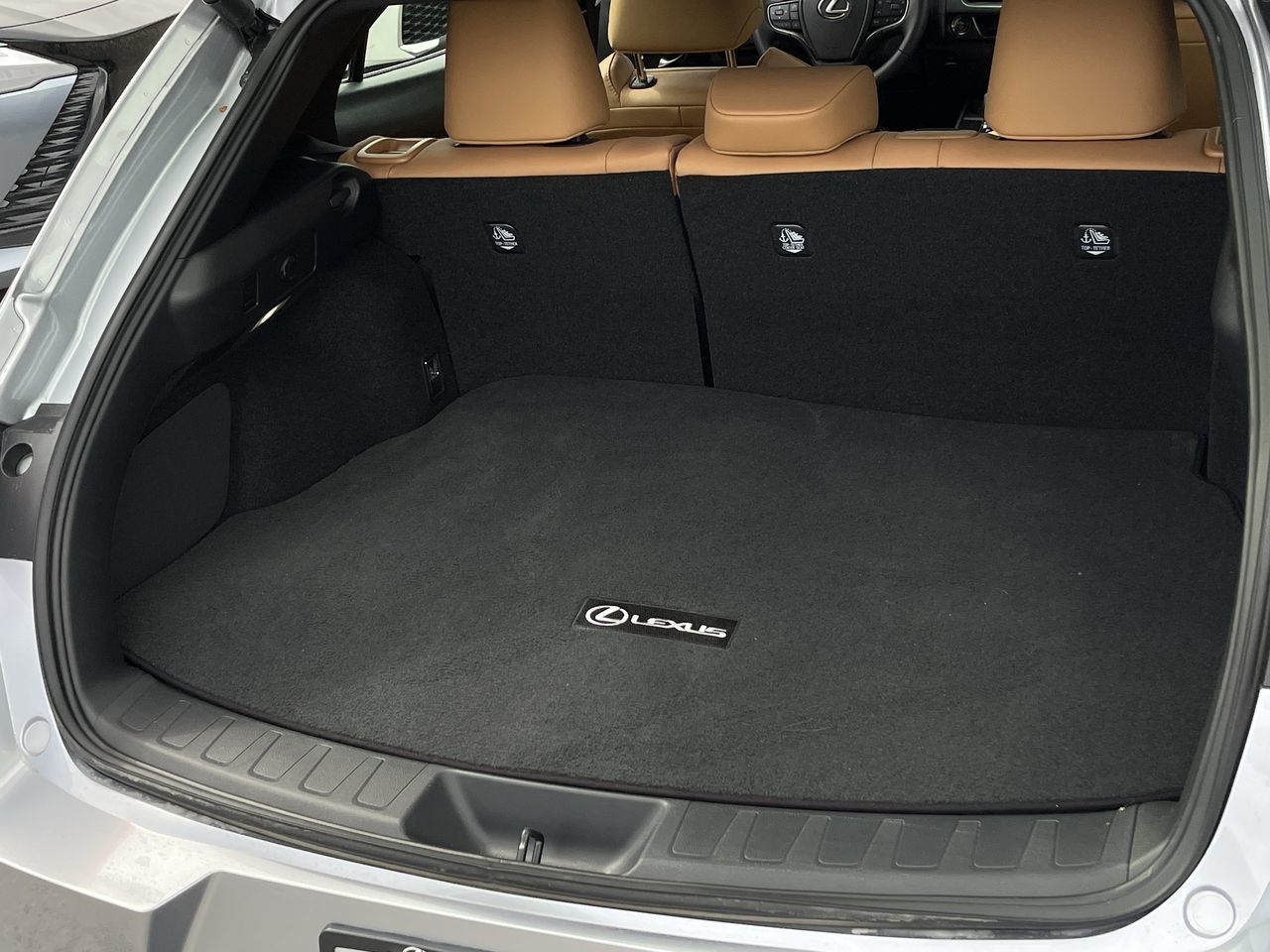 2025 Lexus UX HYBRID in Laval, Quebec