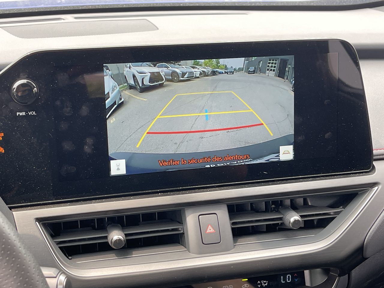 2025 Lexus UX Hybrid